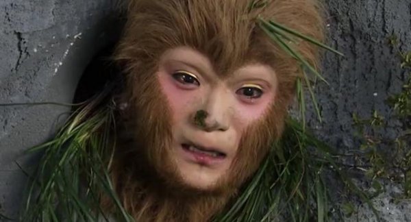 孙悟空被压在什么山下