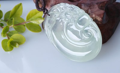 翡翠中的糯种等级档次 翡翠糯种划分的是什么级别