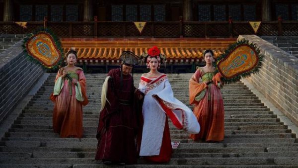 狄仁杰和张柬之谁权大