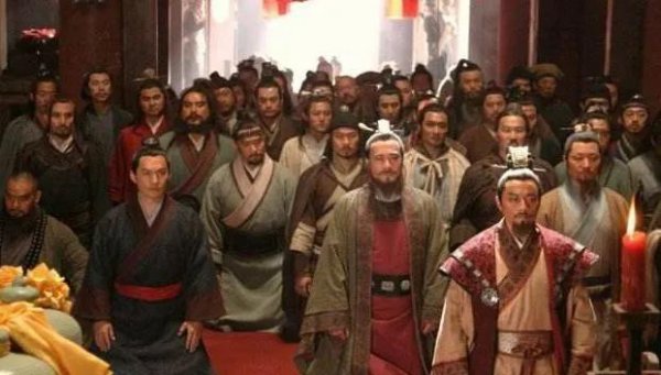 少不读水浒老不读三国