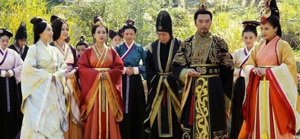 一两银子等于多少铜钱