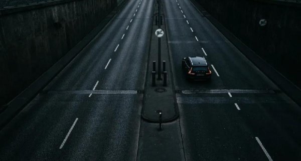 怎么跟男朋友聊天找话题不冷场