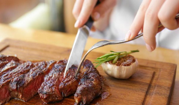 牛排吃几分熟最好