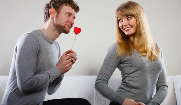 把女朋友惹生气了怎么办