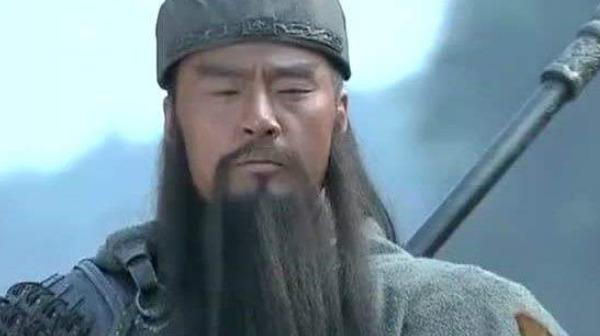 关公面前耍大刀下一句