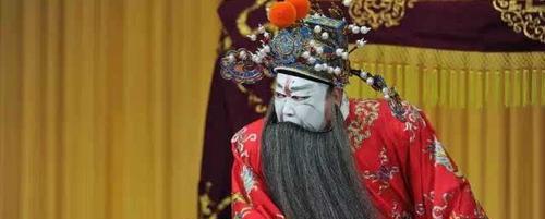 挟天子以令诸侯的主人公是谁