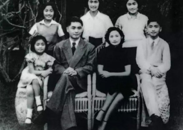 荣氏家族大概有多少钱