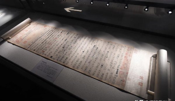 中国第一部编年体通史是哪部作品