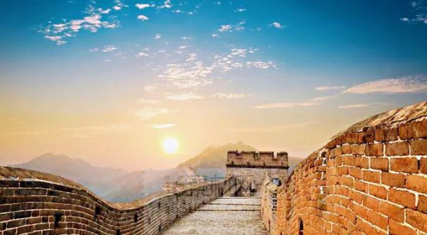 长城是世界七大奇迹之一