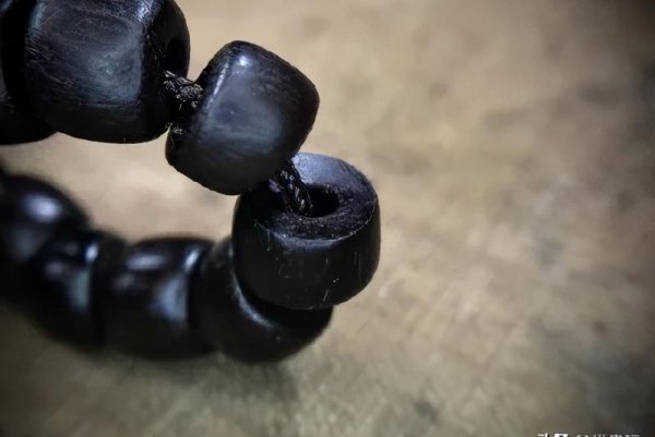 小叶紫檀六十年包浆图