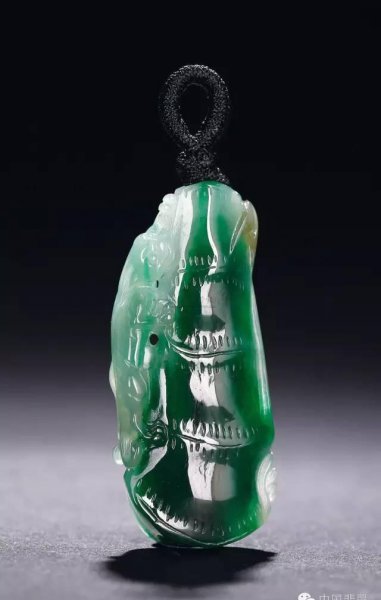 翡翠的寓意和象征大全