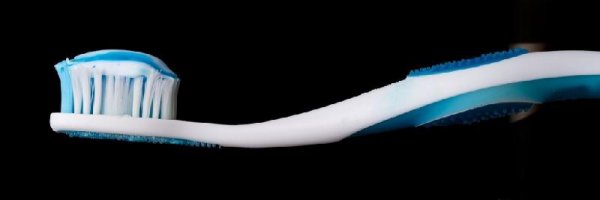 纯棉衣服上的油渍怎么洗掉