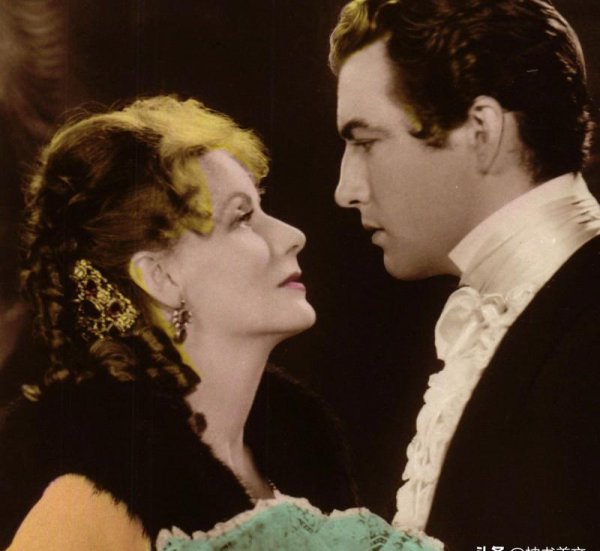 大仲马和小仲马的关系