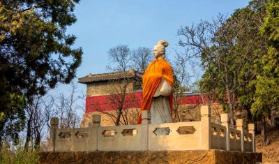 孟姜女的丈夫叫什么名字 民间故事中孟姜女老公是谁