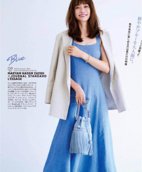 穿什么颜色的衣服显白