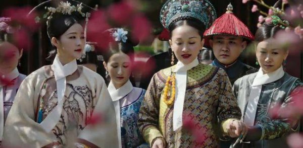 乌拉那拉氏断发之谜