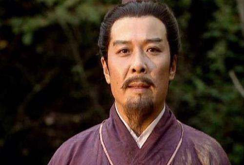 诸葛亮是一个什么样的人物形象