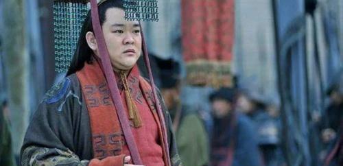 诸葛亮是一个什么样的人物形象