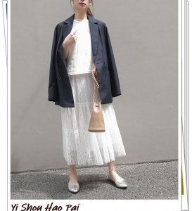 蛋糕裙搭配什么上衣显得年龄小 蛋糕裙好看的搭配图片