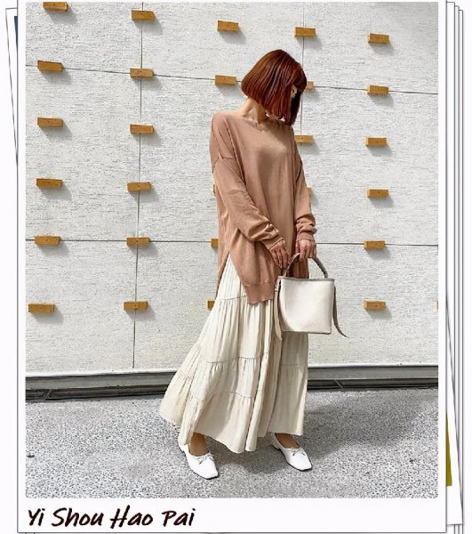 蛋糕裙搭配什么上衣显得年龄小