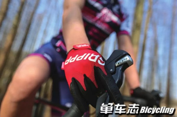 自行车骑行装备有哪些