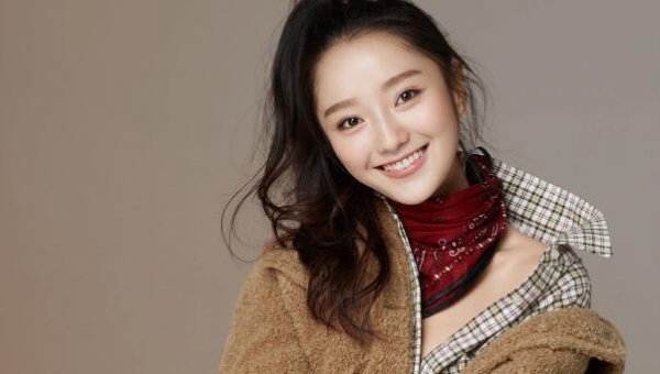 新白娘子传奇小青扮演者