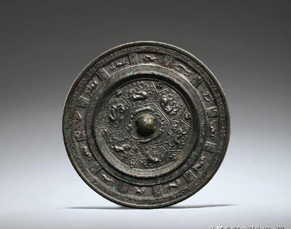 1000万铜镜的价格图