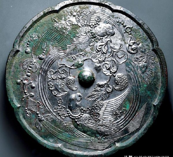 1000万铜镜的价格图