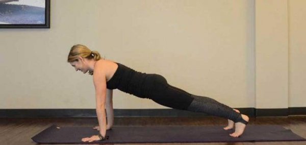 练核心力量的九个动作