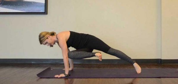 练核心力量的九个动作