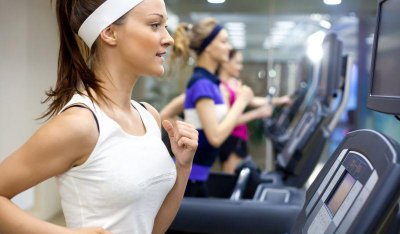 跑步机好还是动感单车好 动感单车和跑步机哪个更减脂