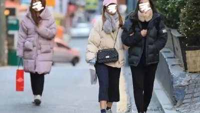 10度左右穿什么衣服合适 气温在十度左右衣服穿搭