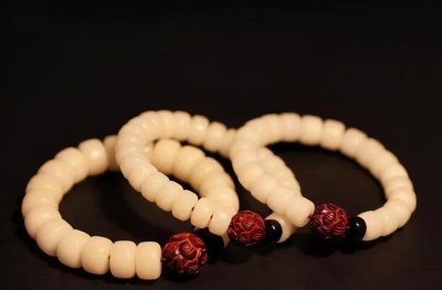 白玉菩提怎么辨别真假 菩提怎么辨别真假好坏