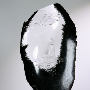 天然琥珀值钱吗 真正纯天然琥珀价格高吗