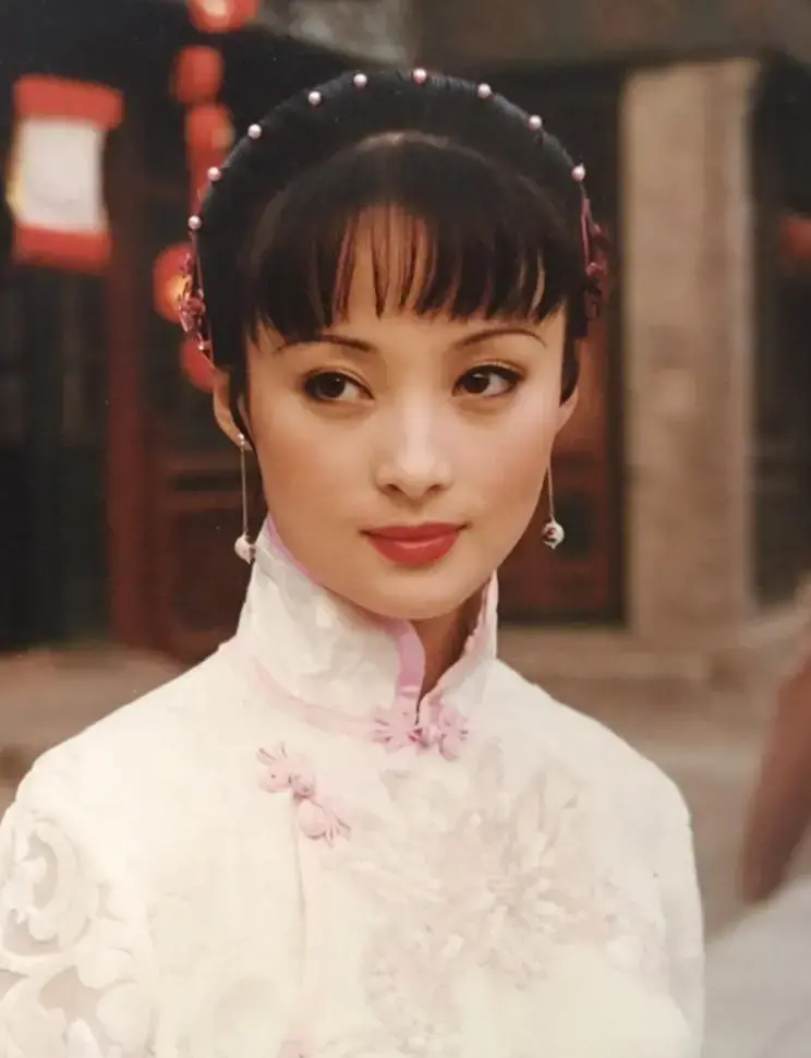 小凤仙的简介及个人资料