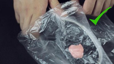 口香糖粘在鞋子上如何弄掉 快速去除鞋底口香糖的方法