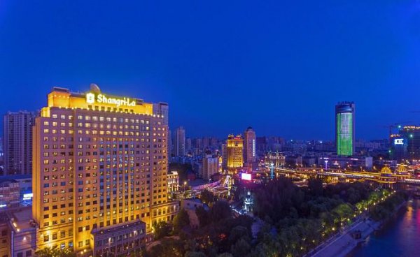 哈尔滨在中国的哪个方向