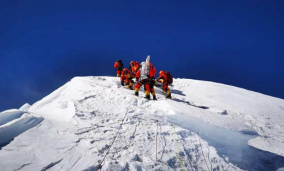 珠穆朗玛峰每年长多少米 珠穆朗玛峰的高度有多少