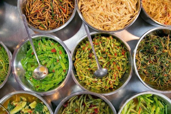 街上的凉拌菜都放了什么配料