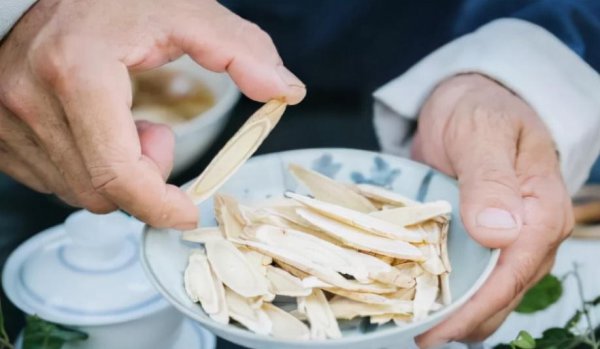 美白精华真的能美白吗