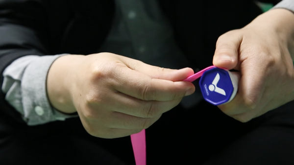 羽毛球拍手胶是什么作用