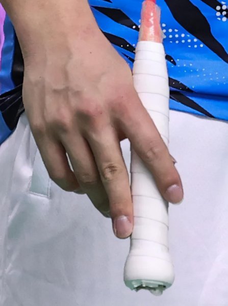 羽毛球拍手胶是什么作用