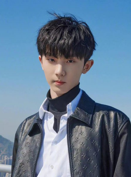 马嘉祺高考考了多少分