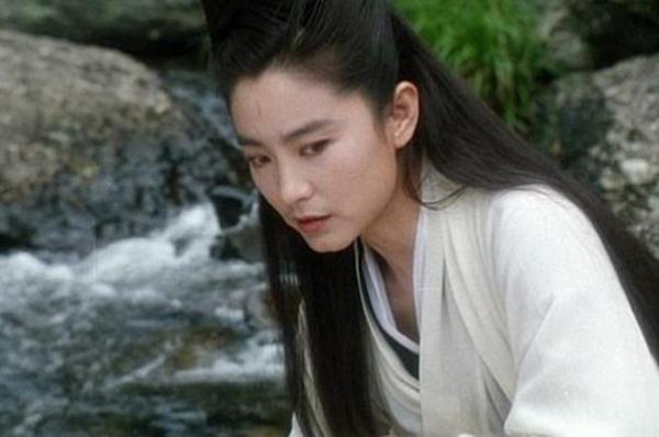 莎莲娜扮演者是谁