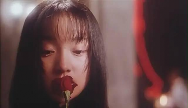 演员周迅简历个人简介