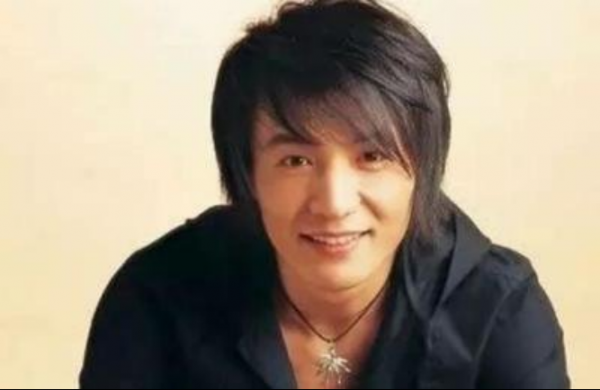 演员周迅简历个人简介