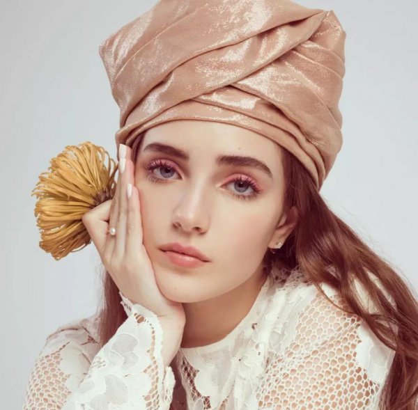 女神塔莉娅莱德长什么样子