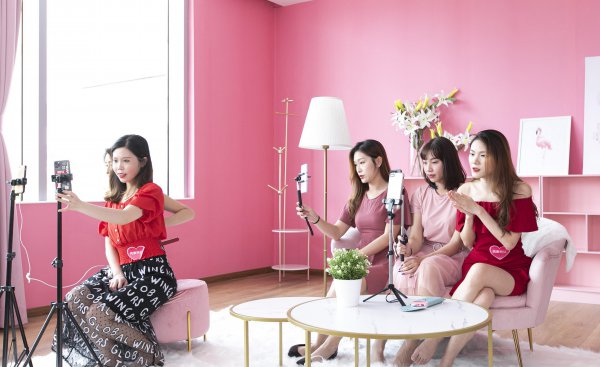 新手主播做直播怎么练口才