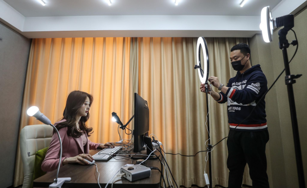 新手主播做直播怎么练口才