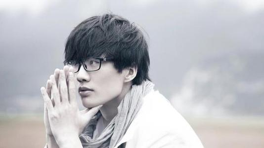 许嵩十大经典歌曲合集